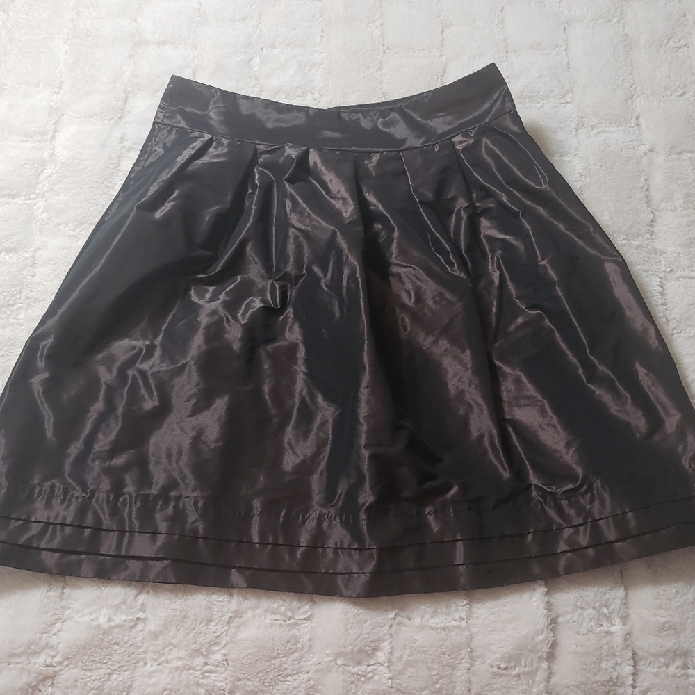 Banana Republic Pleated Front Dark Plum Mini Skirt Size 14